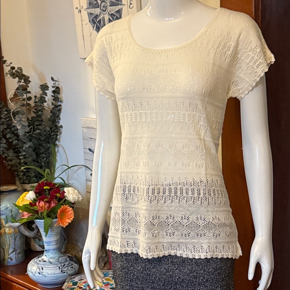NWT Eddie Bauer size small Elegant Cream Lace Women's Top